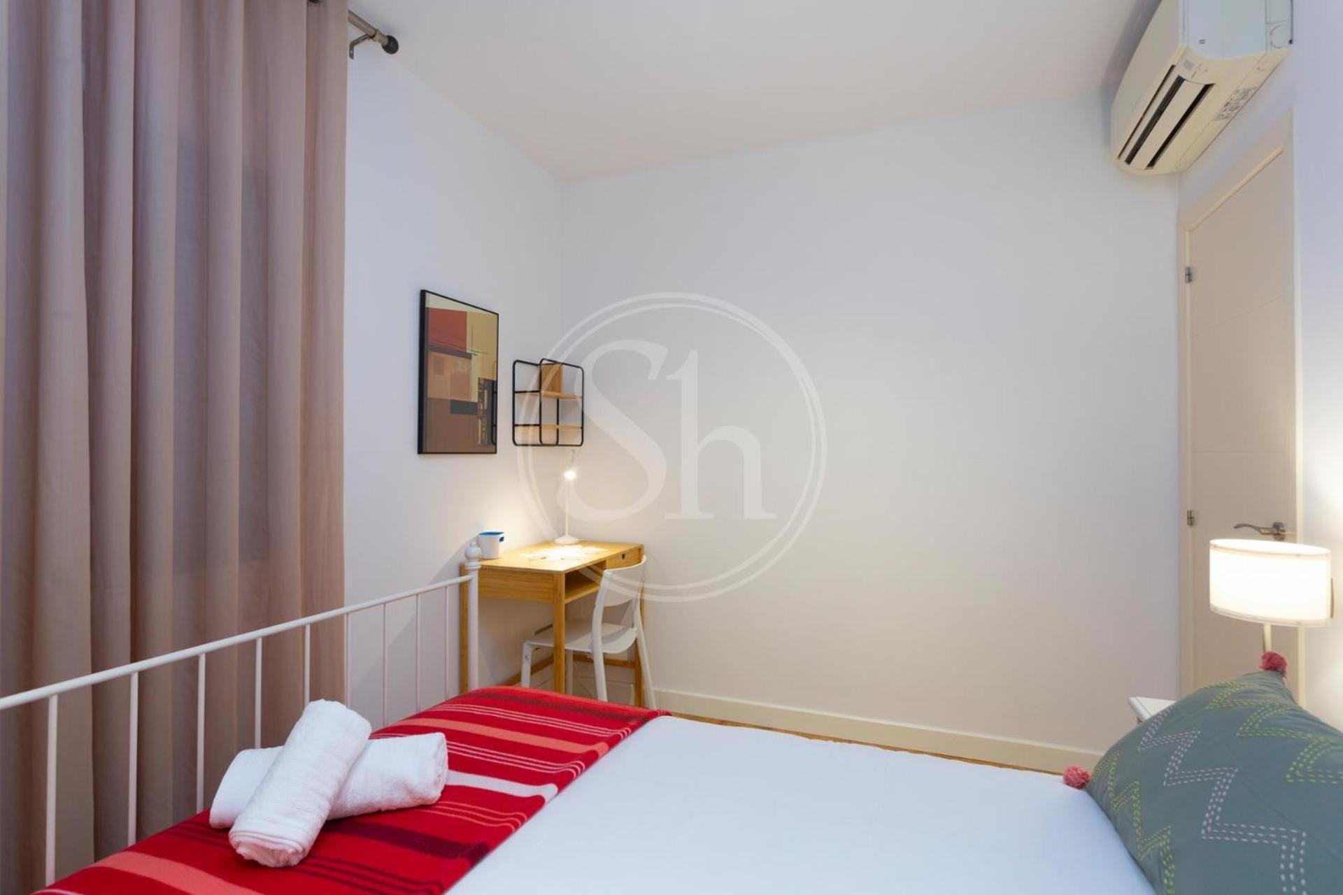 Bonito Apartamento Cerca De La Sagrada Familia Барселона Экстерьер фото