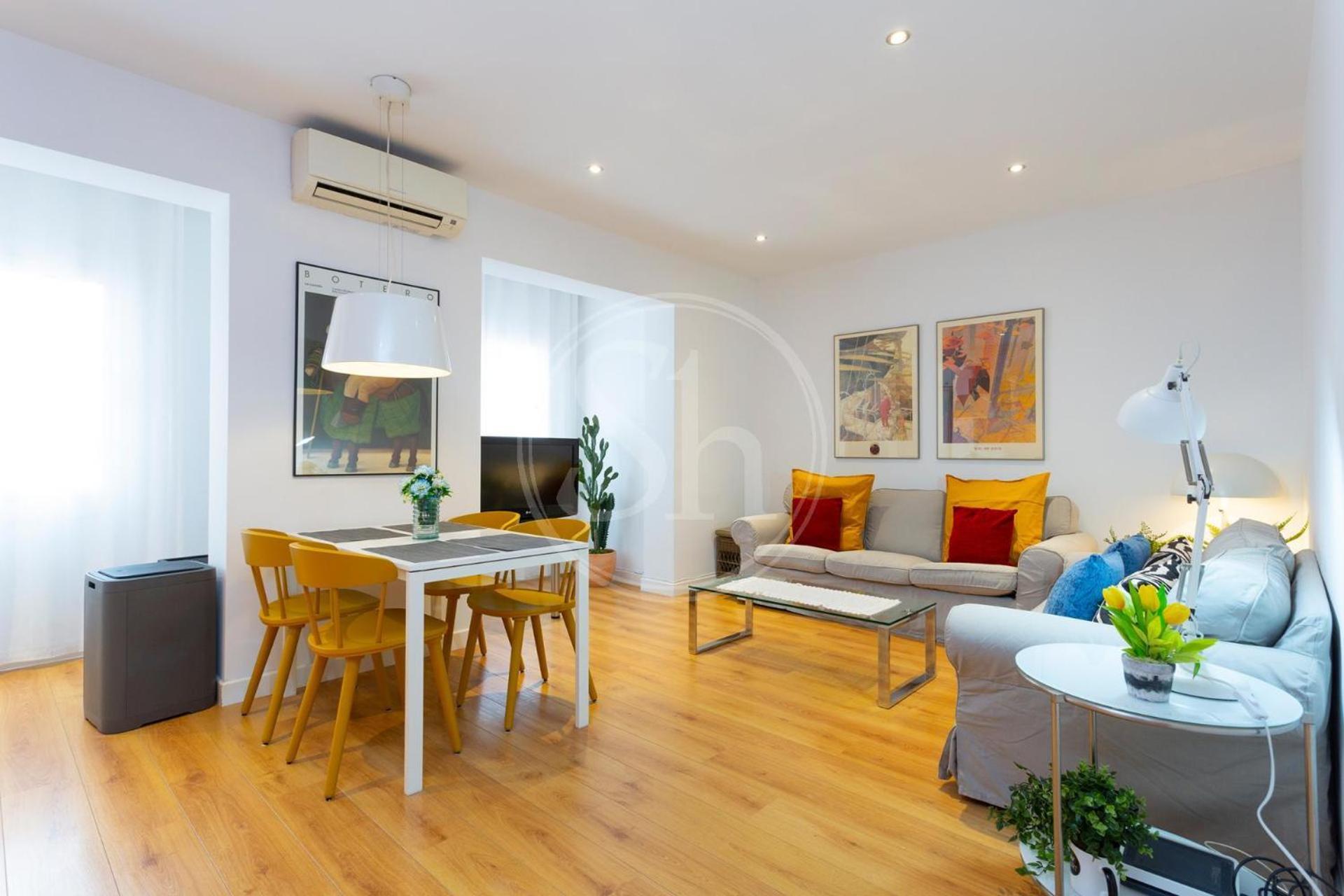 Bonito Apartamento Cerca De La Sagrada Familia Барселона Экстерьер фото