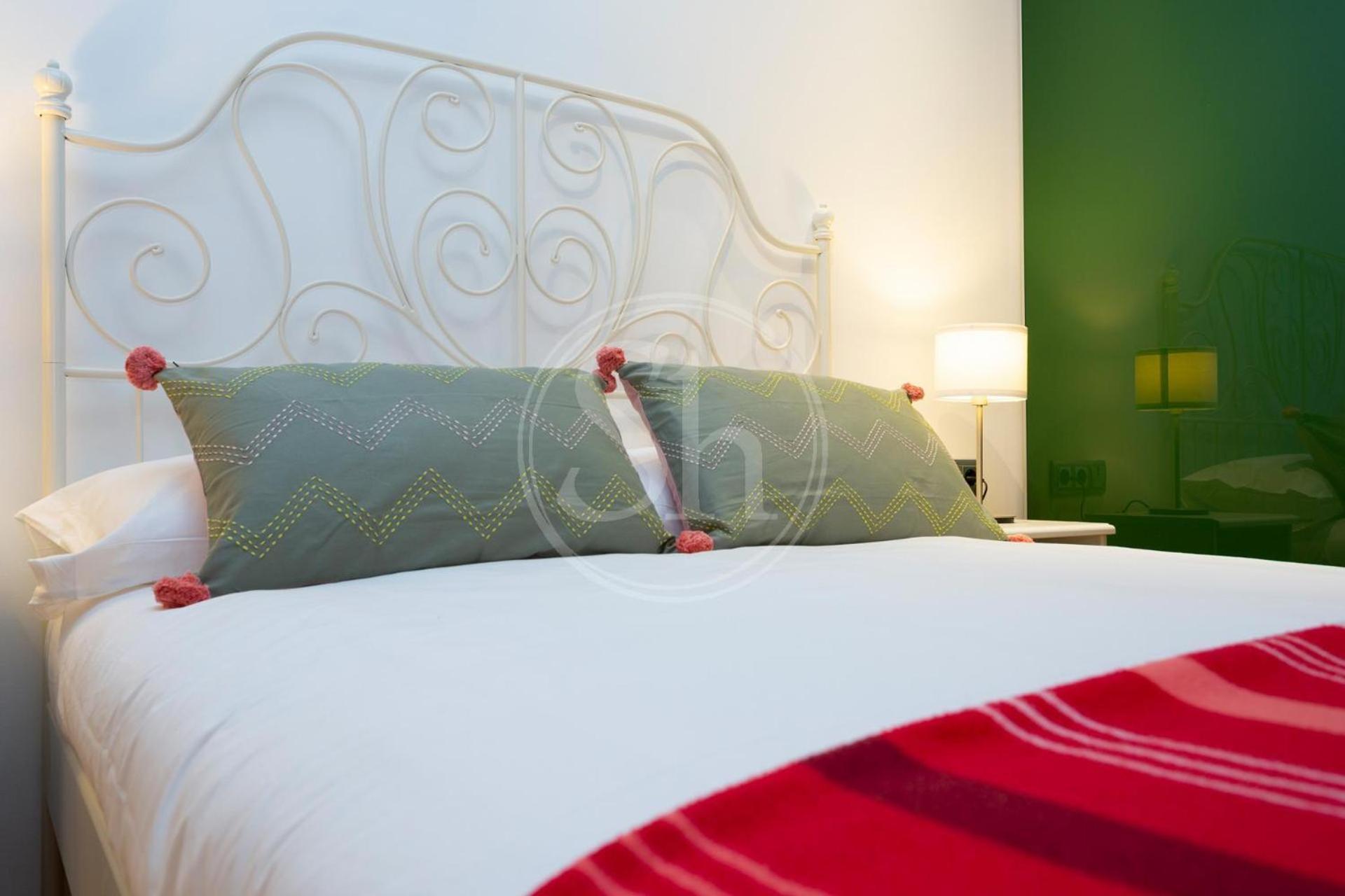 Bonito Apartamento Cerca De La Sagrada Familia Барселона Экстерьер фото