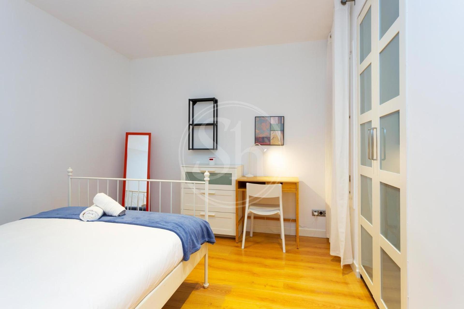 Bonito Apartamento Cerca De La Sagrada Familia Барселона Экстерьер фото